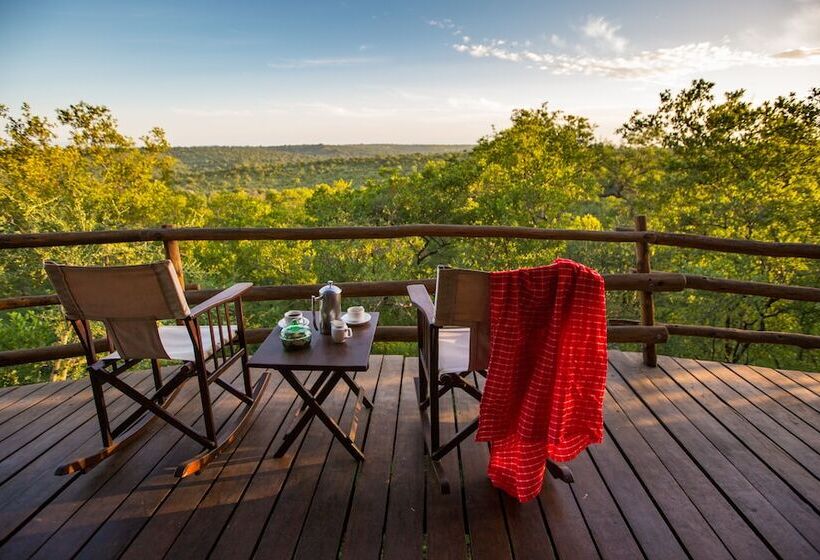 ホテル Elewana Tarangire Treetops