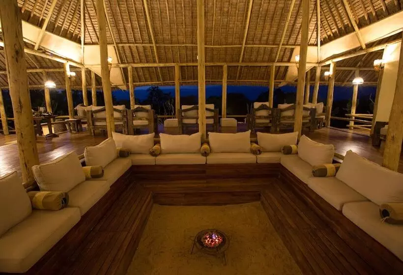 Hotelli Elewana Tarangire Treetops