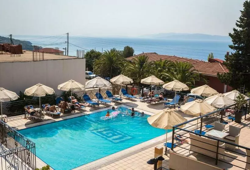 Hotelli Saulas Studios