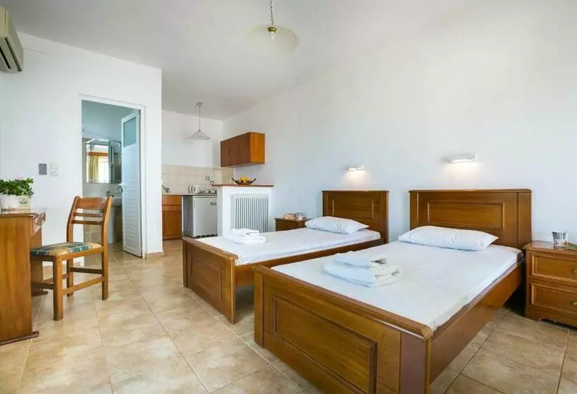 Hotelli Saulas Studios