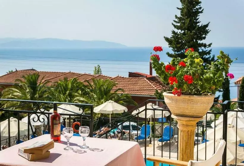 Hotelli Saulas Studios