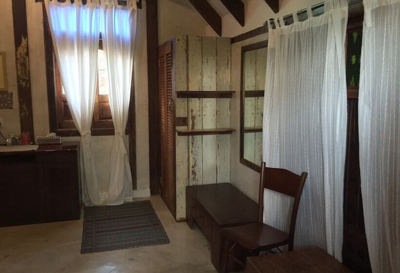 酒店 Panji Panji Tropical Wooden Home