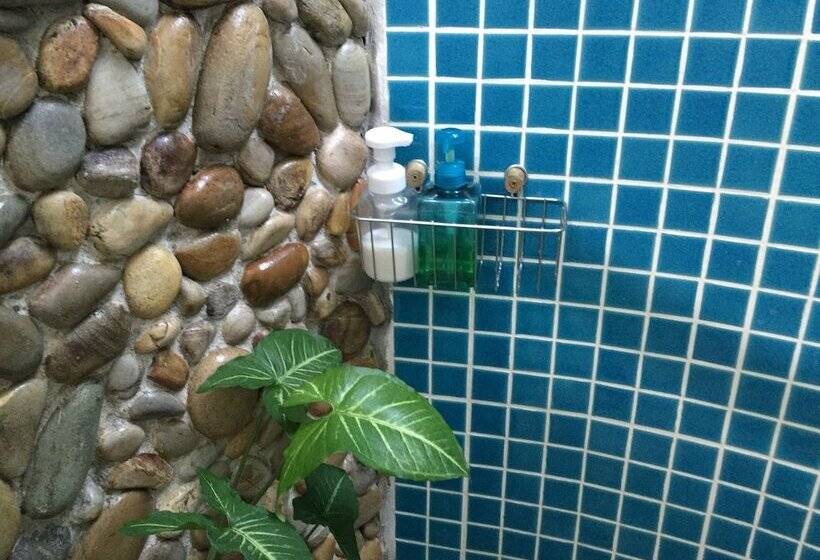 酒店 Panji Panji Tropical Wooden Home