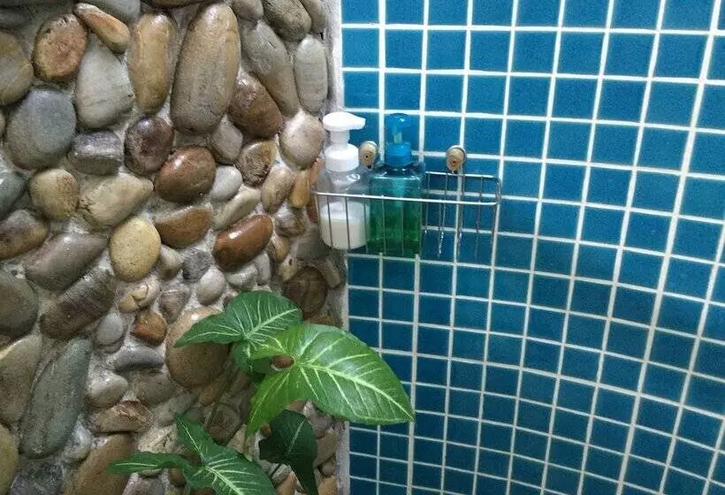 هتل Panji Panji Tropical Wooden Home