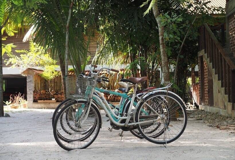 酒店 Panji Panji Tropical Wooden Home