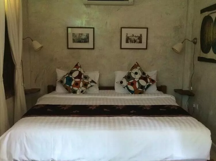 هتل Panji Panji Tropical Wooden Home