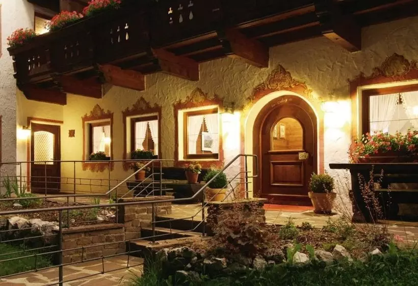 住宿加早餐  Garni Bärenwirt