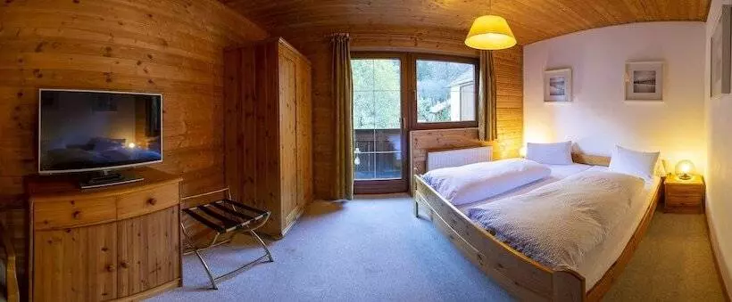 住宿加早餐  Garni Bärenwirt