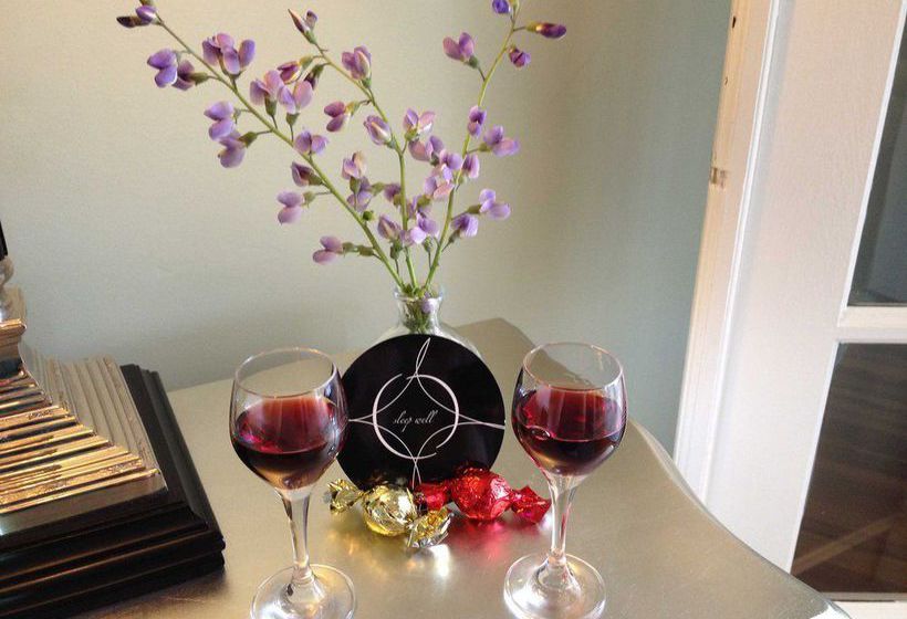 ベッドアンドブレックファースト The King S Daughters Inn