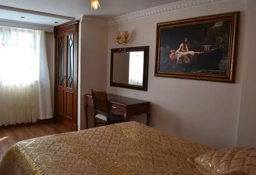 Blue Istanbul Suites