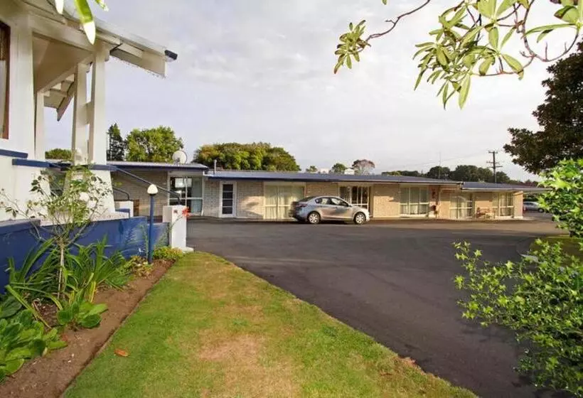 Broadway Lodge Motel