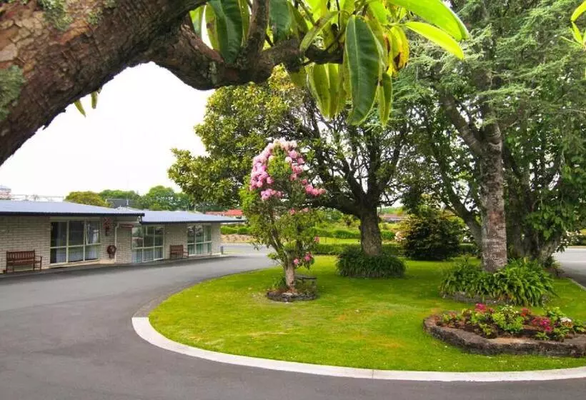 Broadway Lodge Motel