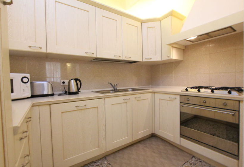 City Apartments Stucky