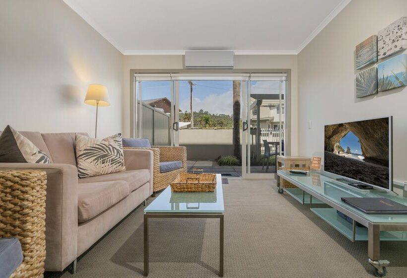 Crow S Nest Apartments