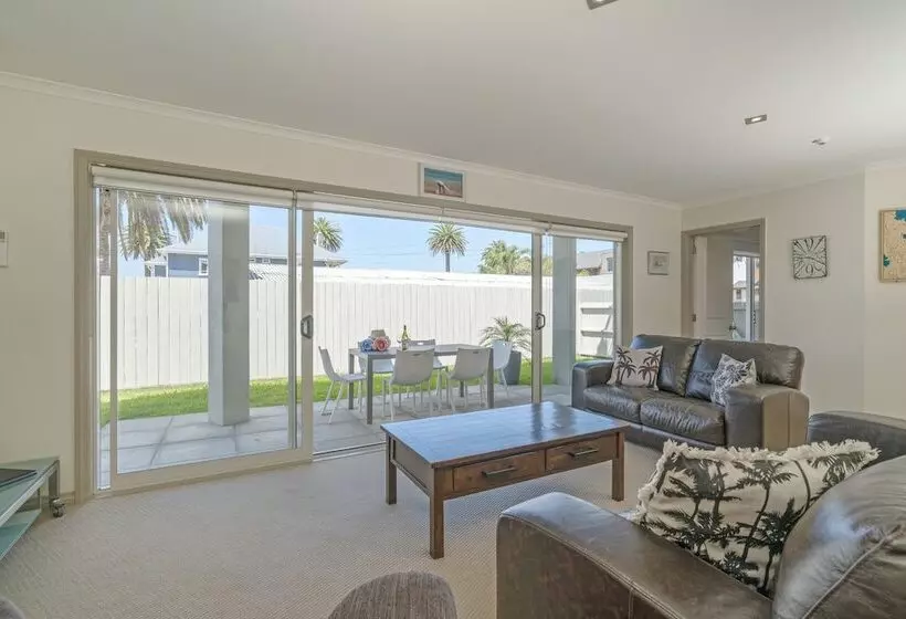 Crow S Nest Apartments