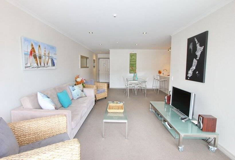 Crow S Nest Apartments