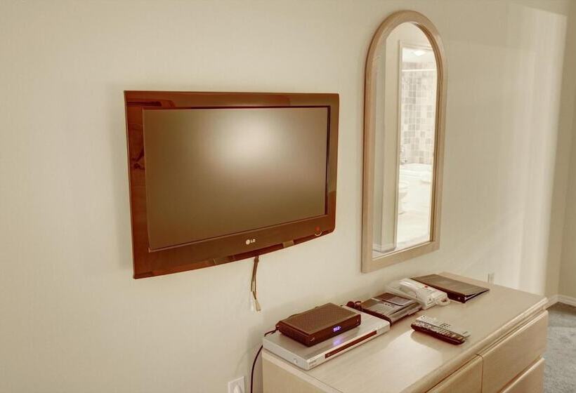 Glacier Lodge Boutique