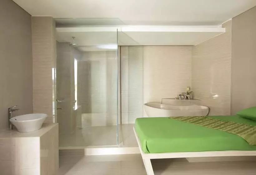 酒店 Aston Bellevue Radio Dalam