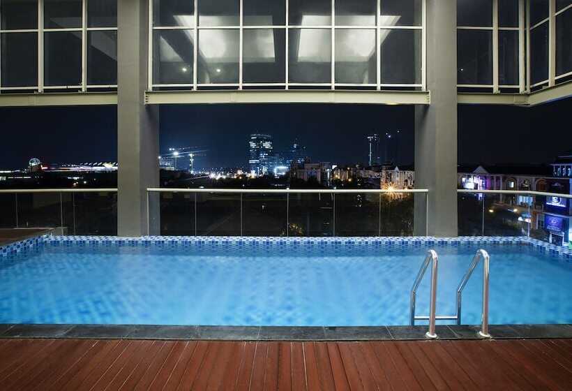 酒店 Aston Bellevue Radio Dalam