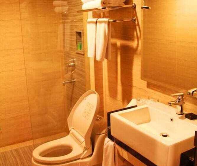 酒店 Aston Bellevue Radio Dalam