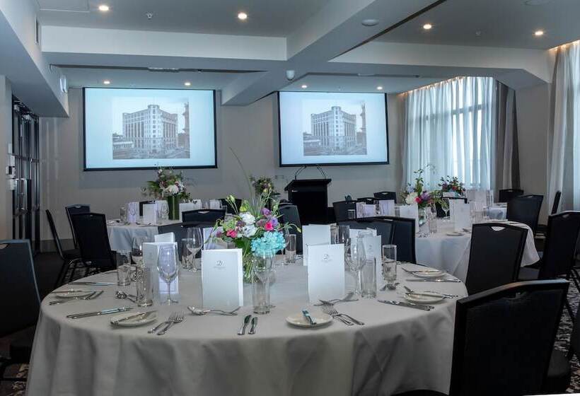 Hotel Distinction Dunedin