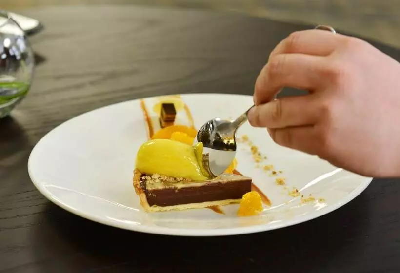 Hotel Distinction Dunedin