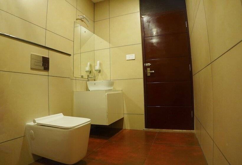 בית מלון כפרי Emarald Resort