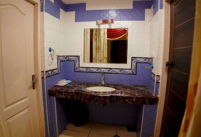 בית מלון כפרי Emarald Resort