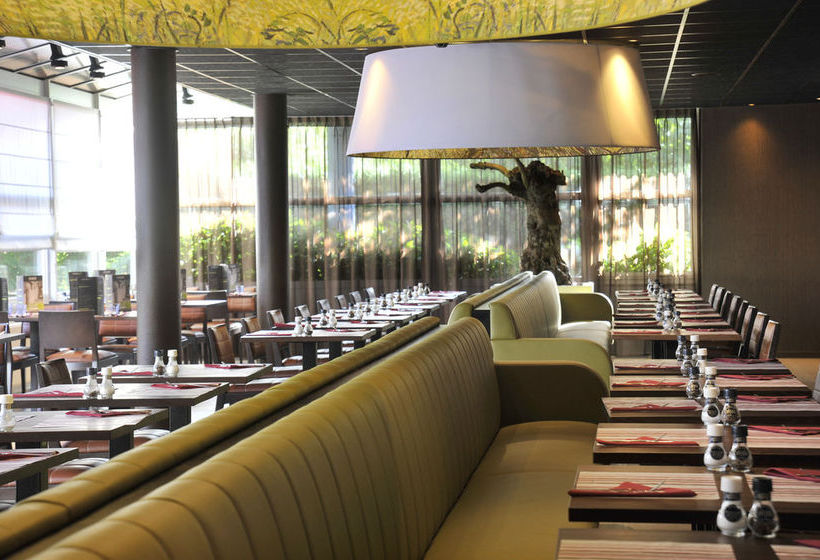 호텔 Golden Tulip Amsterdam Riverside