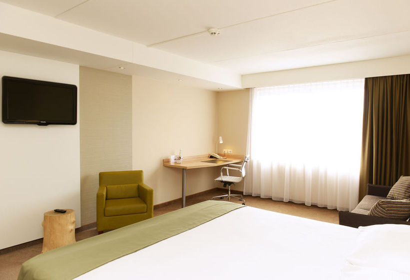 호텔 Golden Tulip Amsterdam Riverside