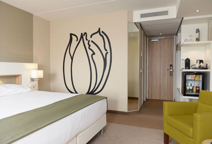 호텔 Golden Tulip Amsterdam Riverside