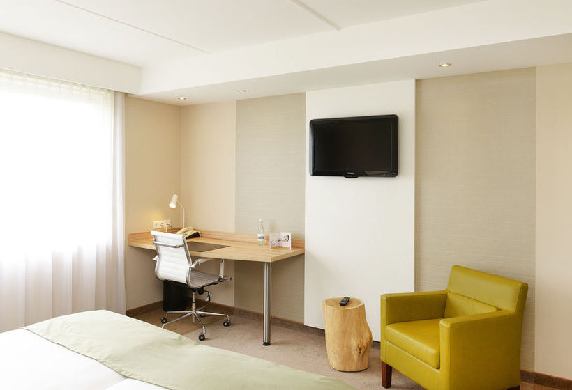 호텔 Golden Tulip Amsterdam Riverside