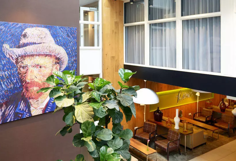 ホテル Golden Tulip Amsterdam Riverside