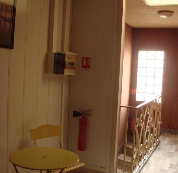 فندق Hôtel Le Flaubert