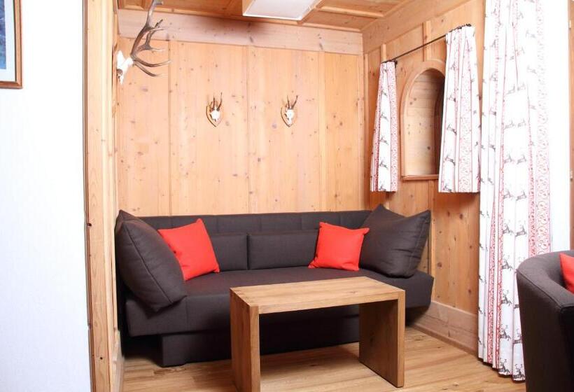 בית מלון כפרי Kirchenwirt