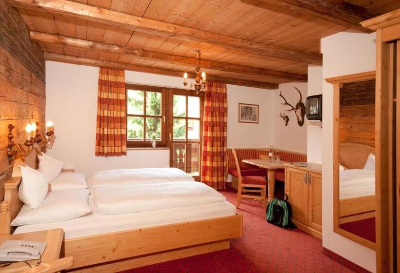 בית מלון כפרי Kirchenwirt