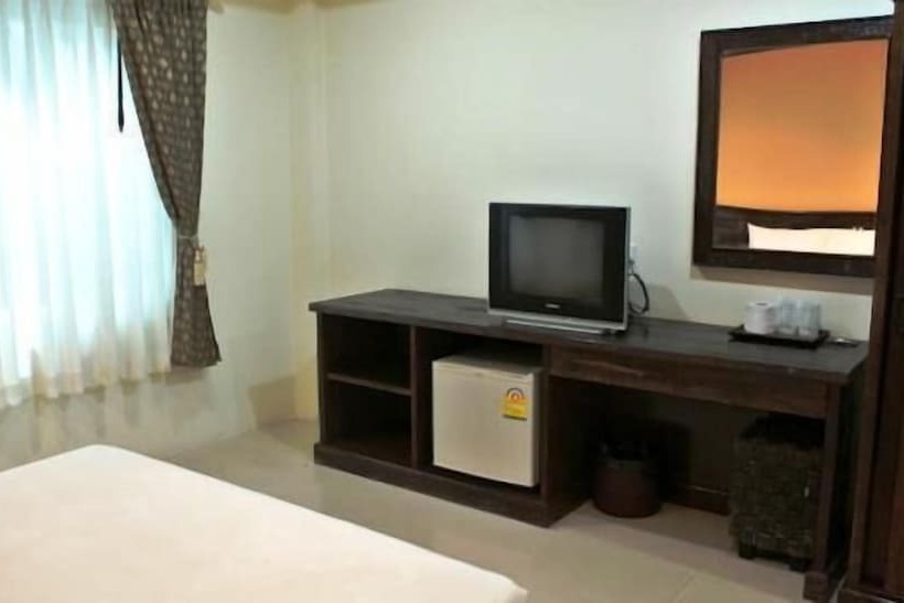 בית מלון כפרי Lek City