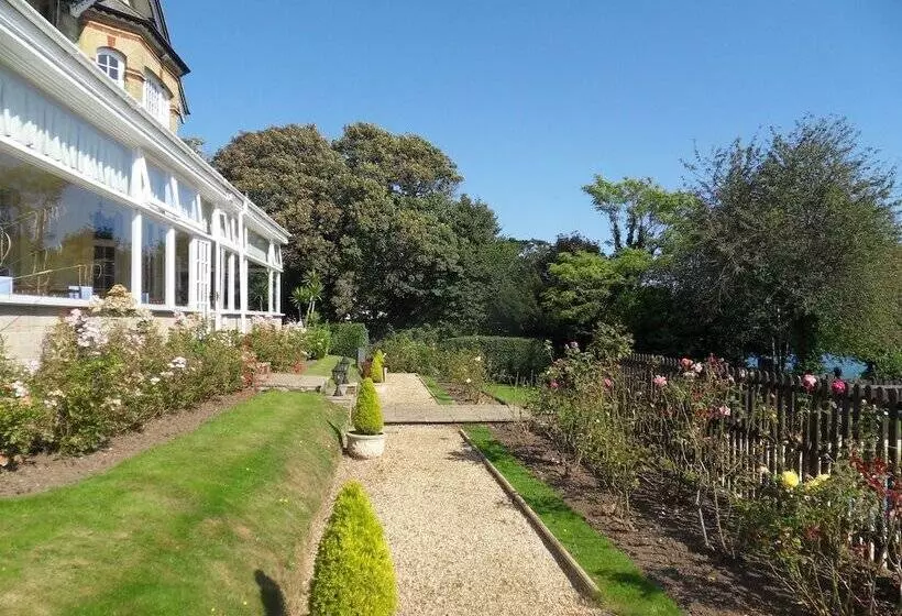 호텔 Luccombe Manor Country House