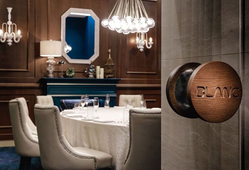 ホテル Macalister Mansion