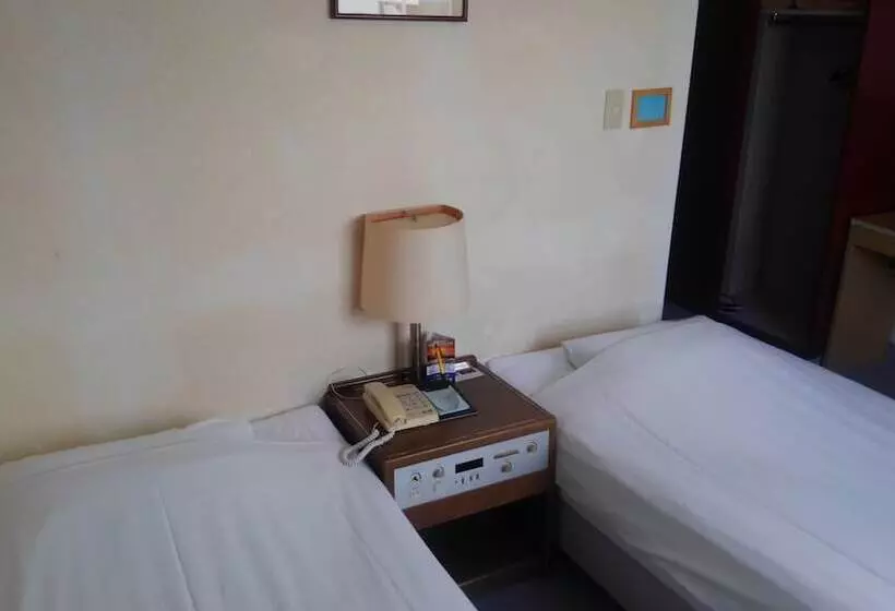 Отель Peace Land Ishigaki