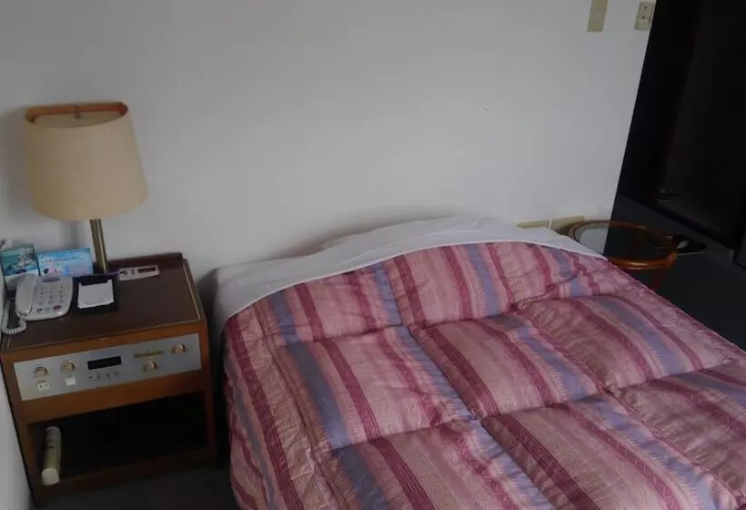 Отель Peace Land Ishigaki