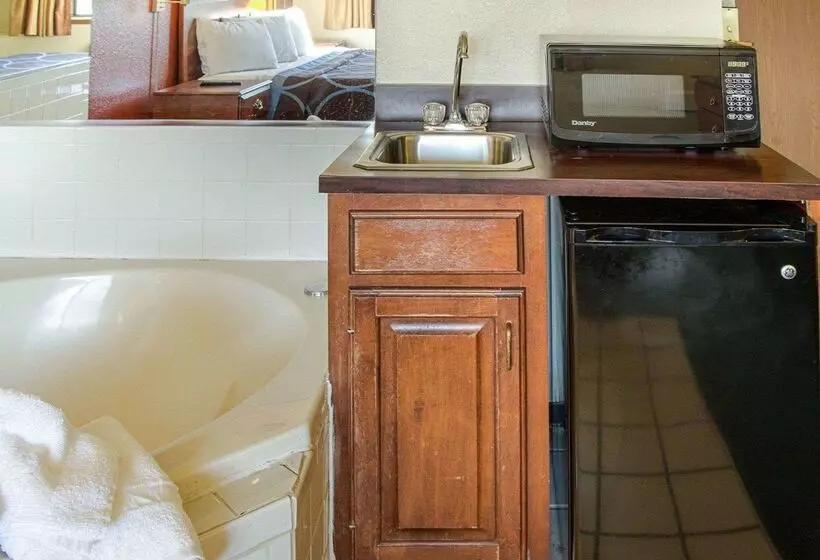 هتل Rodeway Inn Florence Cincinnati South