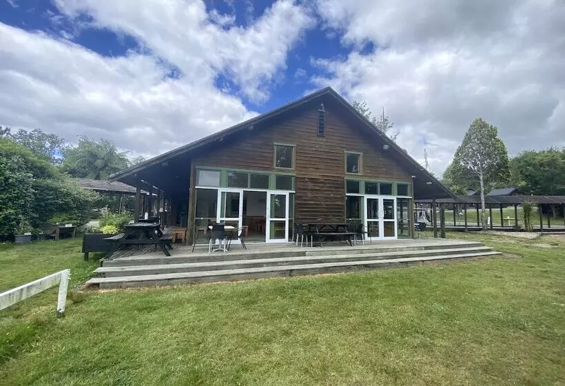 호텔 Rotorua Thermal Holiday Park