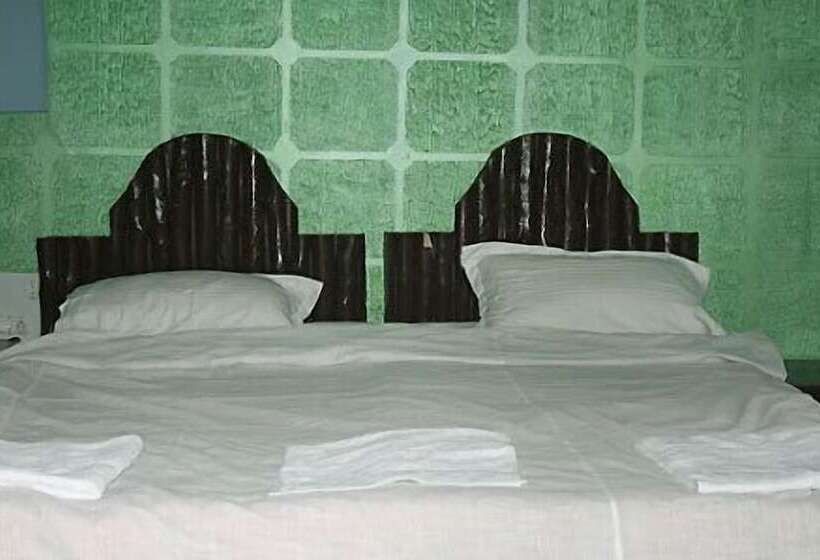 בית מלון כפרי Windsor Tiger Resort