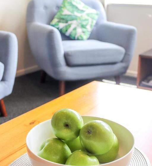 모텔 Coleraine Suites & Apartments