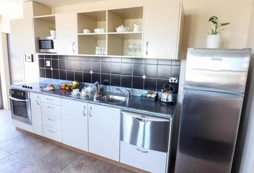 مُتل Coleraine Suites & Apartments