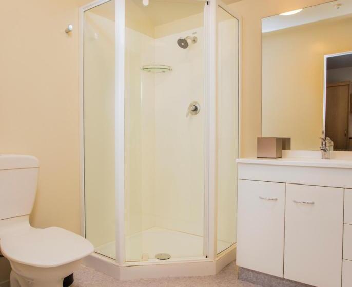 فندق على الطريق Greenlane Suites