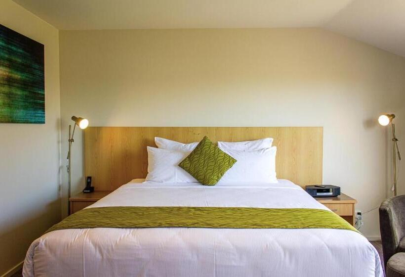 فندق على الطريق Greenlane Suites