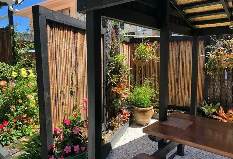 Opononi Lighthouse Motel