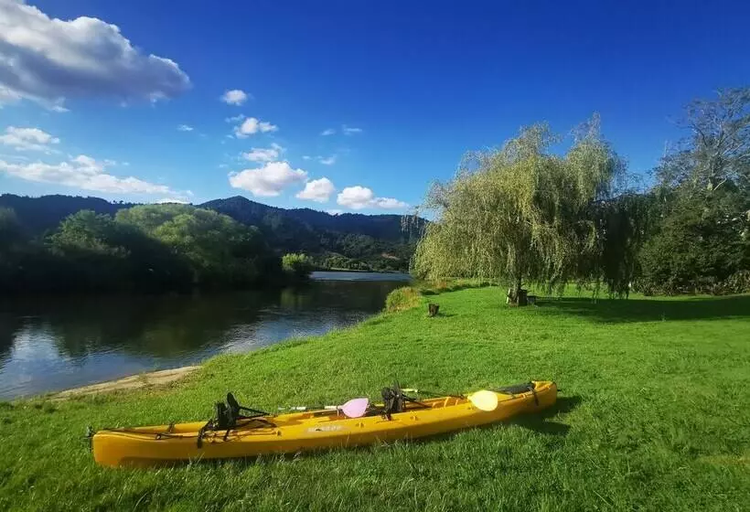 بنسيون Hakarimata Lodge   Riverside Sanctuary